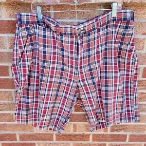 Tommy Hilfiger Shorts Men's Size 40 Madres Plaid